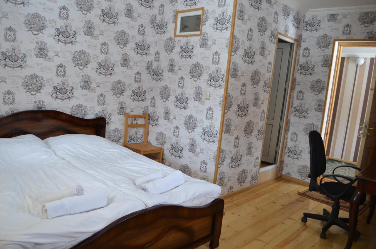 Guesthouse Qarim Mestia Eksteriør bilde