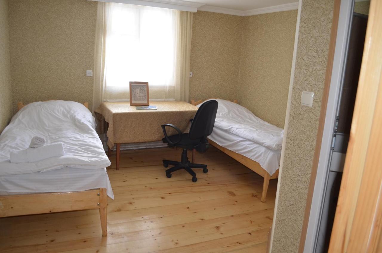 Guesthouse Qarim Mestia Eksteriør bilde