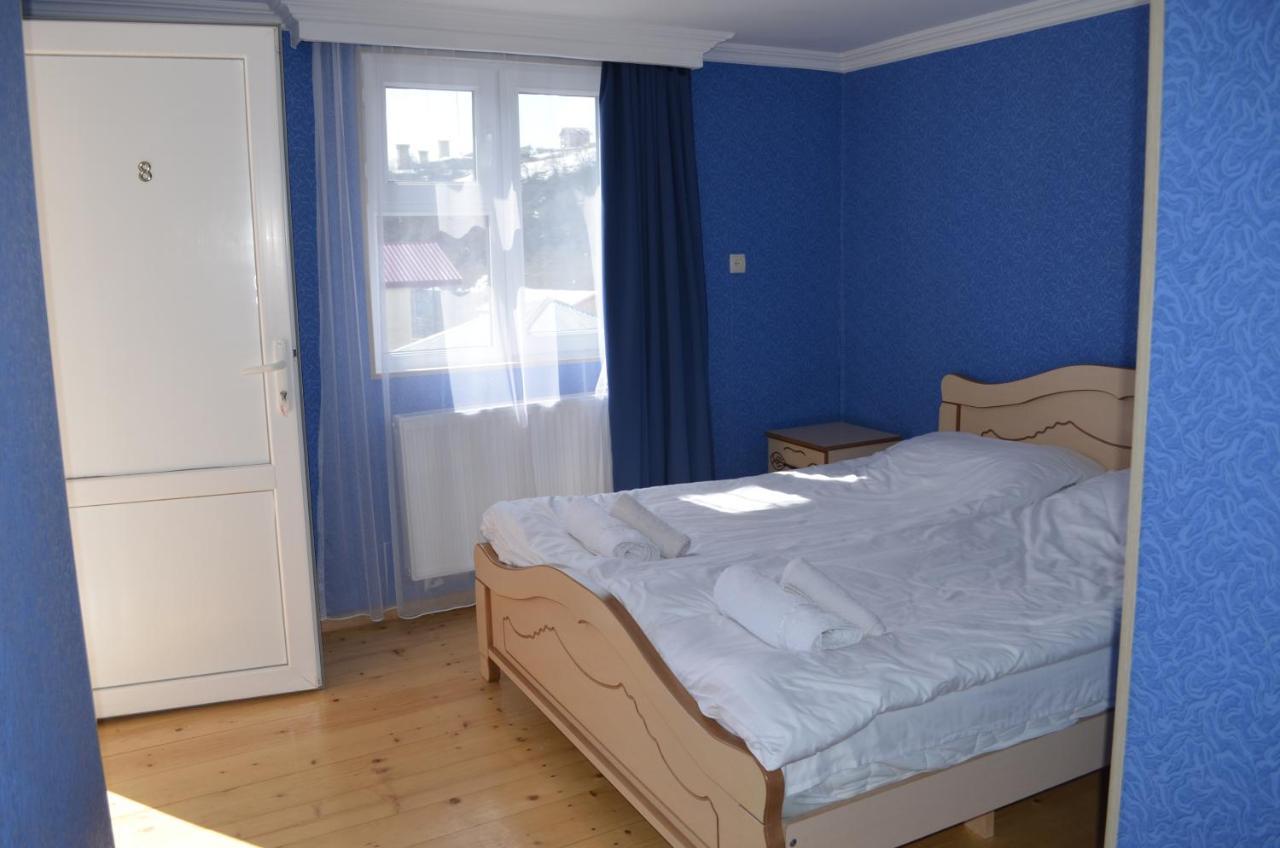 Guesthouse Qarim Mestia Eksteriør bilde
