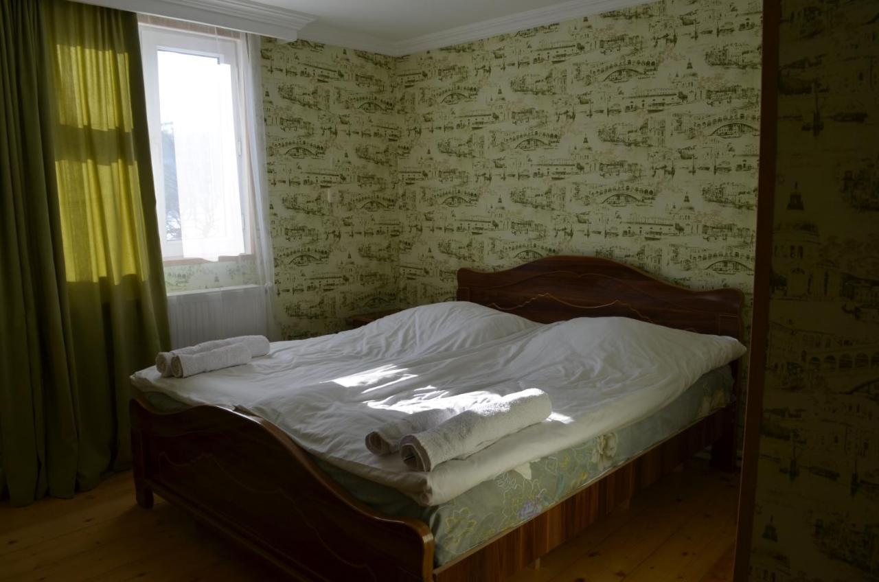 Guesthouse Qarim Mestia Eksteriør bilde